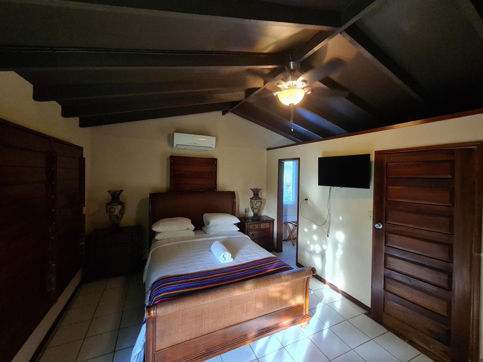 キー・カーカー Yocamatsu Bed & Breakfast エクステリア 写真